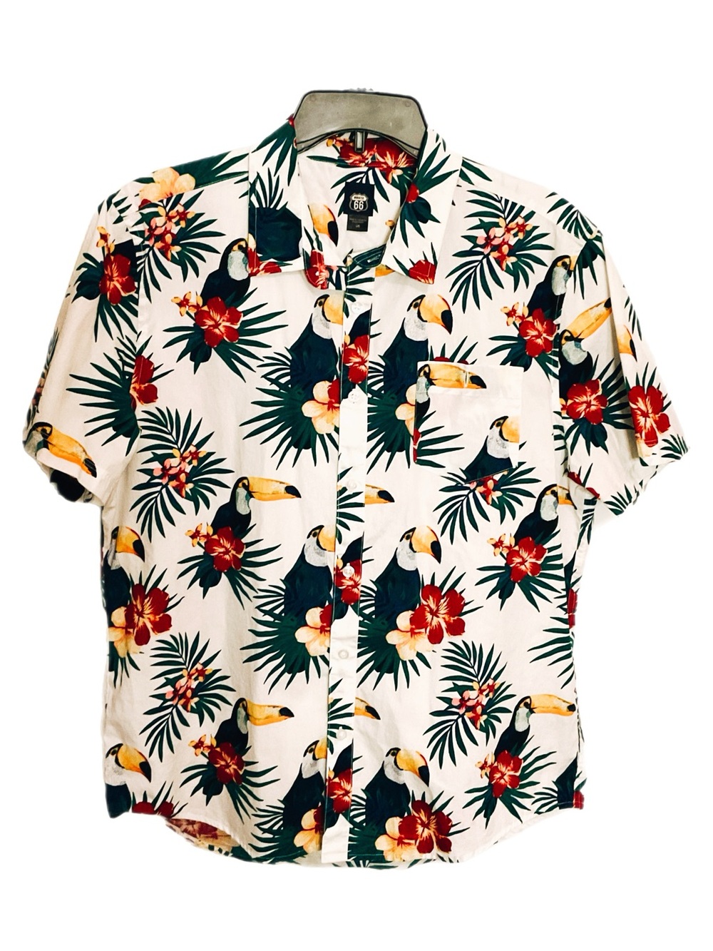 Tropical Men’s Camp Shirt L 46 Chest Toucan Bright Colors Resort Button up Beach